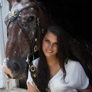 Meet your Posher, Renée